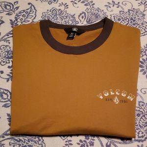 Volcom tee shirt